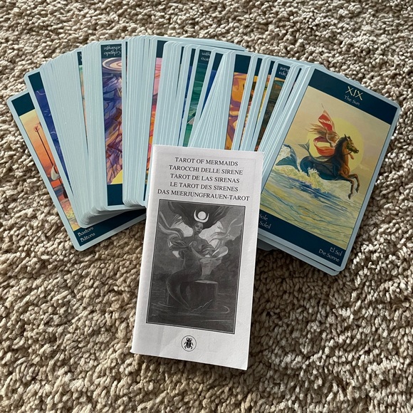 Mermaid tarot cards. Excellent condition. - Picture 2 of 3